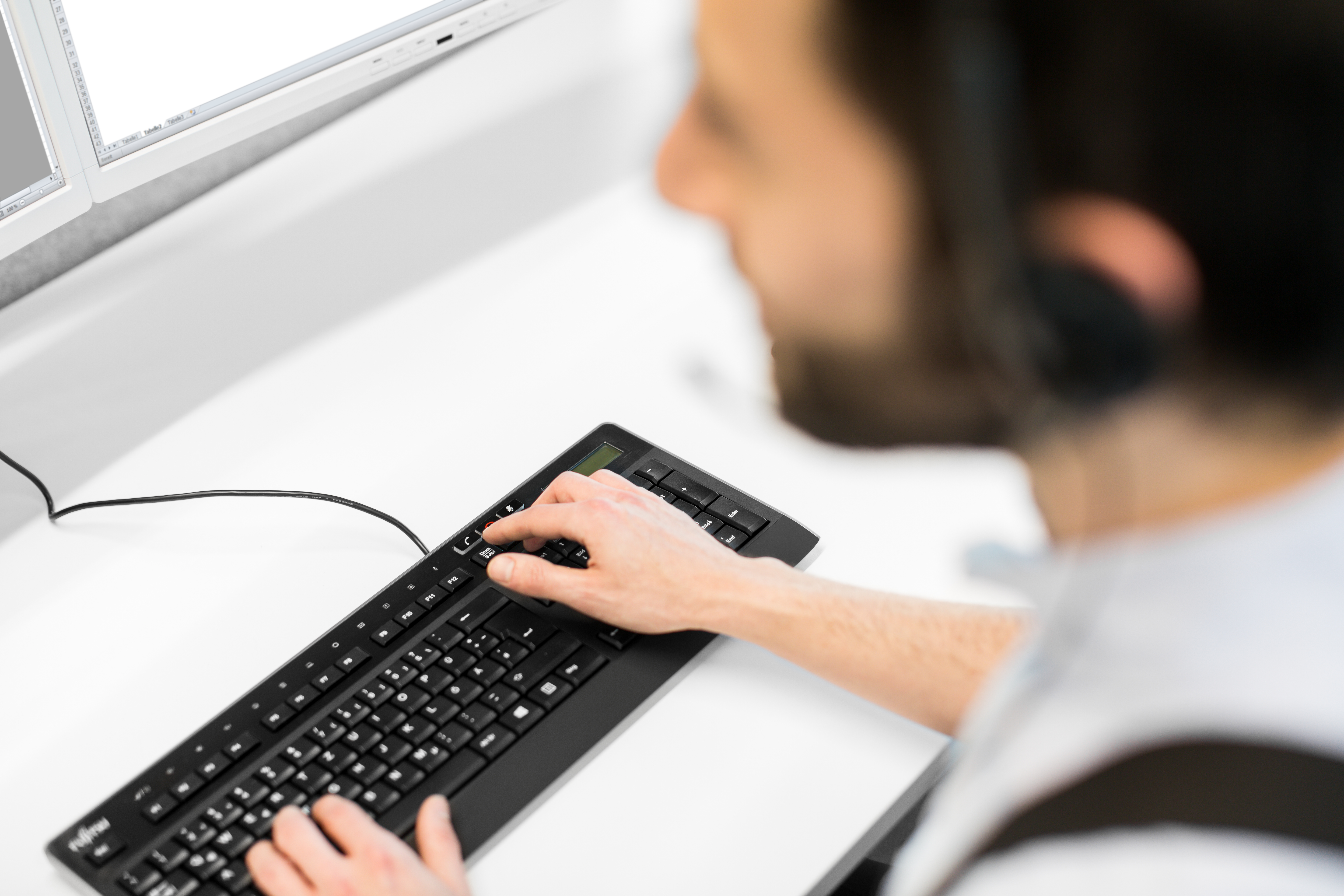 Fsas Technologies Fujitsu KB950 Phone - Set aus Tastatur und Kopfhörer