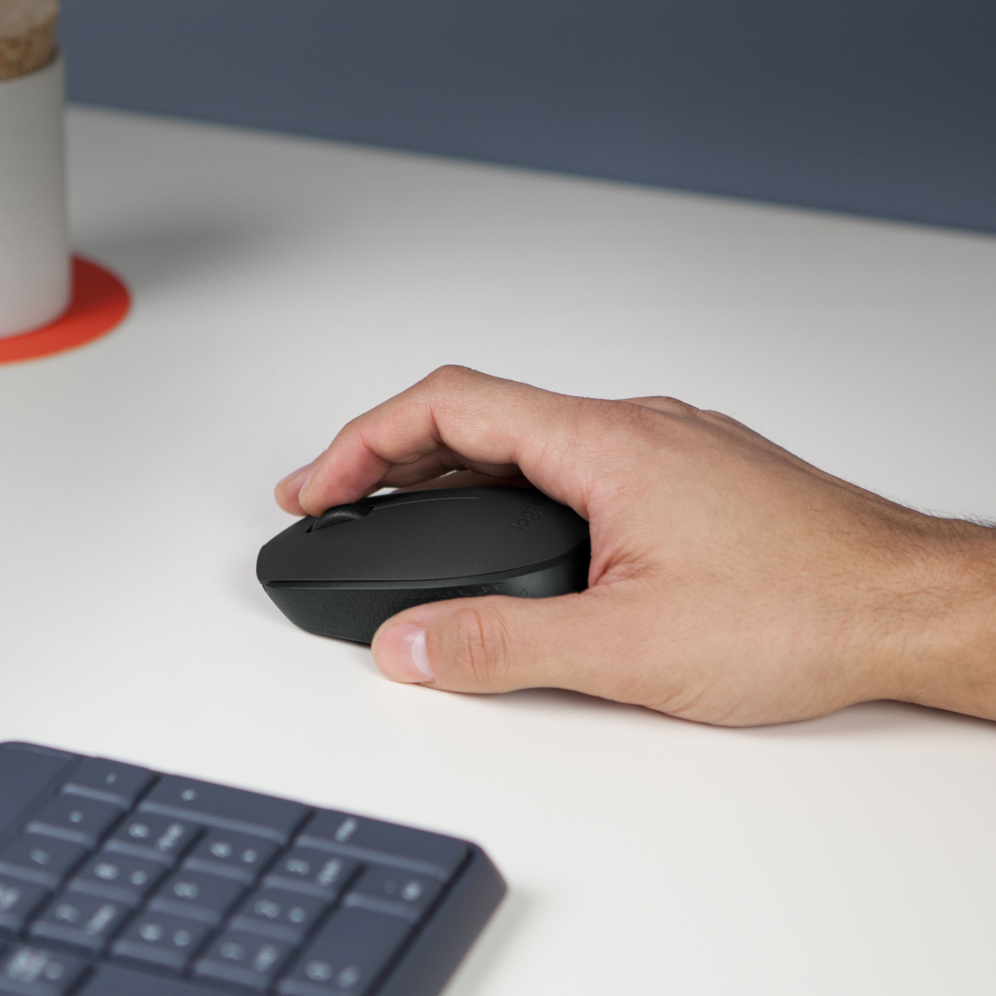 Logitech B170 - Maus - optisch - 3 Tasten - kabellos - 2.4 GHz - kabelloser Empfänger (USB)