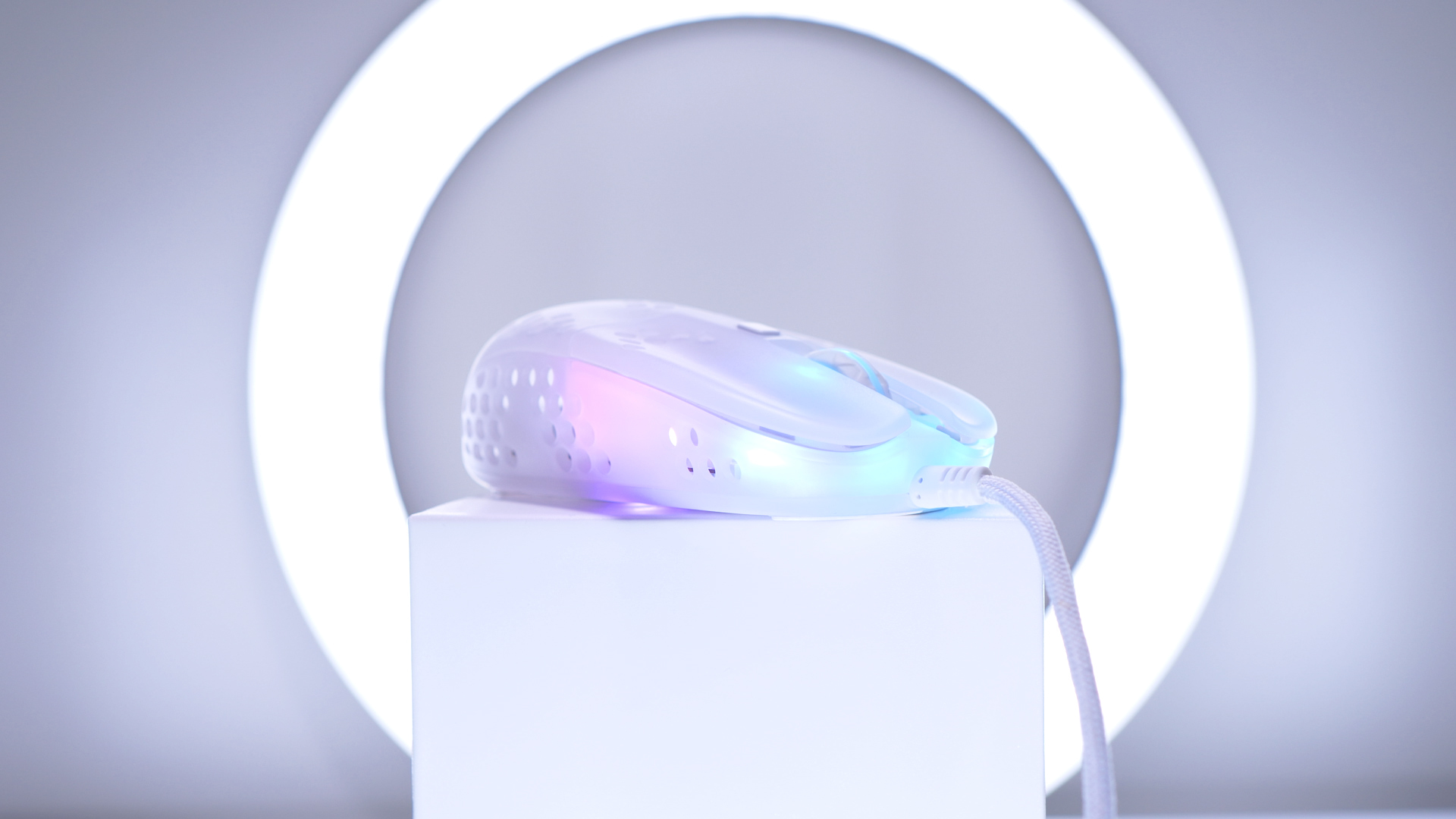 Xtrfy CHERRY XTRFY MZ1, Beidhändig, Optisch, USB Typ-A, 16000 DPI, Weiß