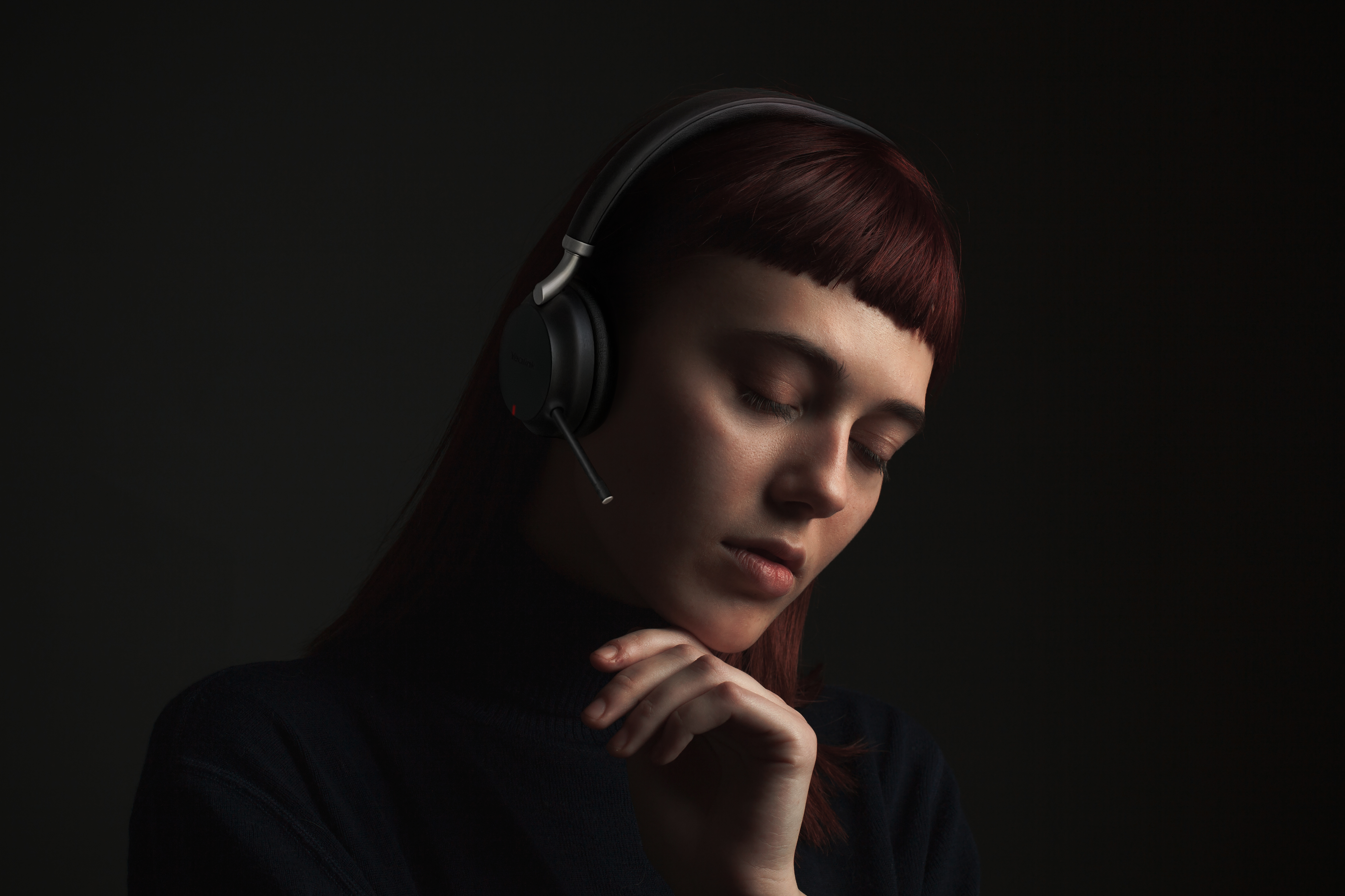 Yealink BH72 with Charging Stand - Headset-System