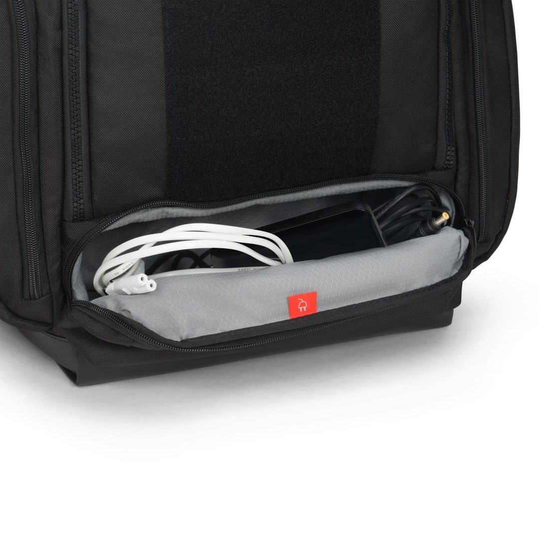 Dicota Caturix Attachader - Notebook-Rucksack - 43.9 cm (17.3")