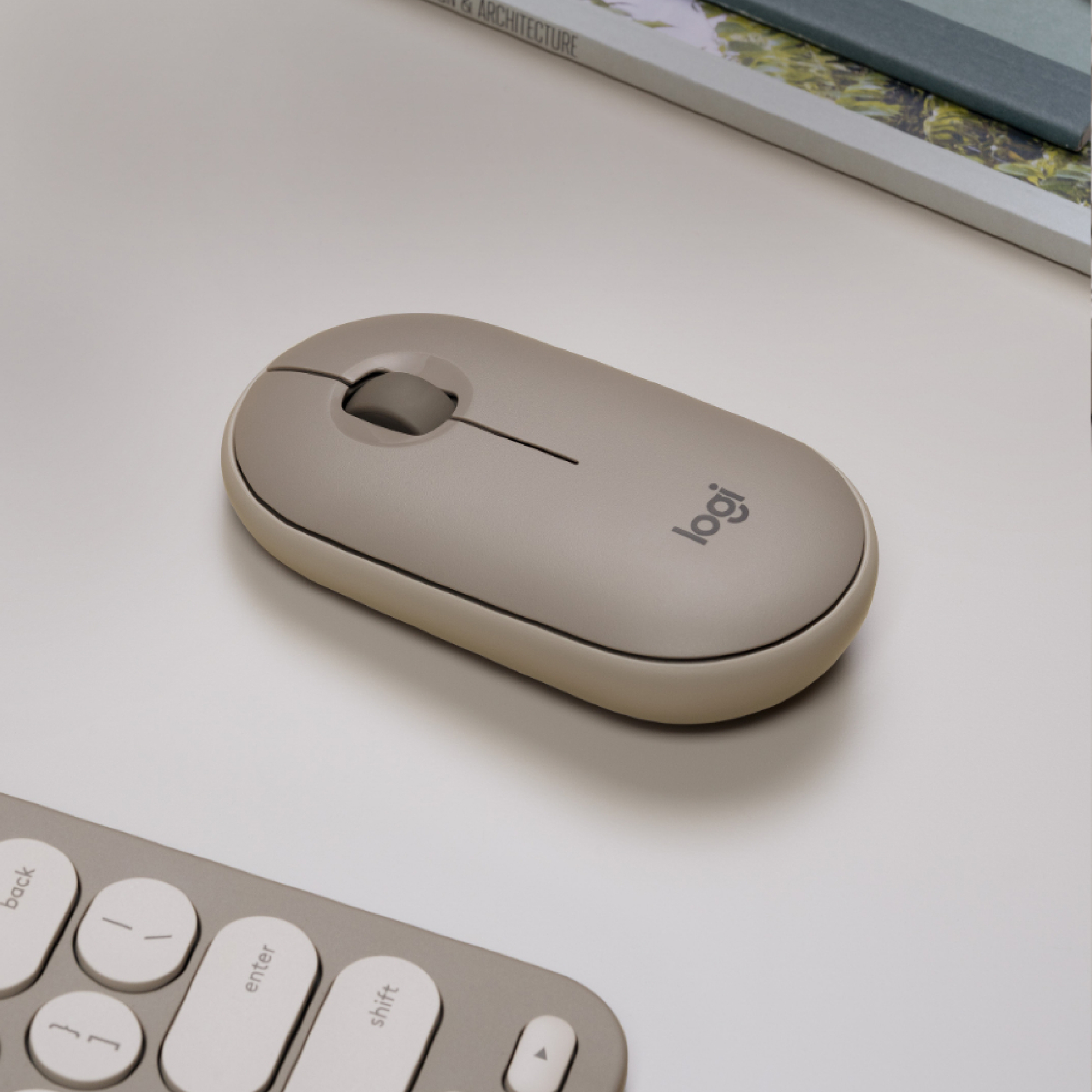 Logitech Pebble M350 - Maus - optisch - 3 Tasten - kabellos - Bluetooth - kabelloser Empfänger (USB)
