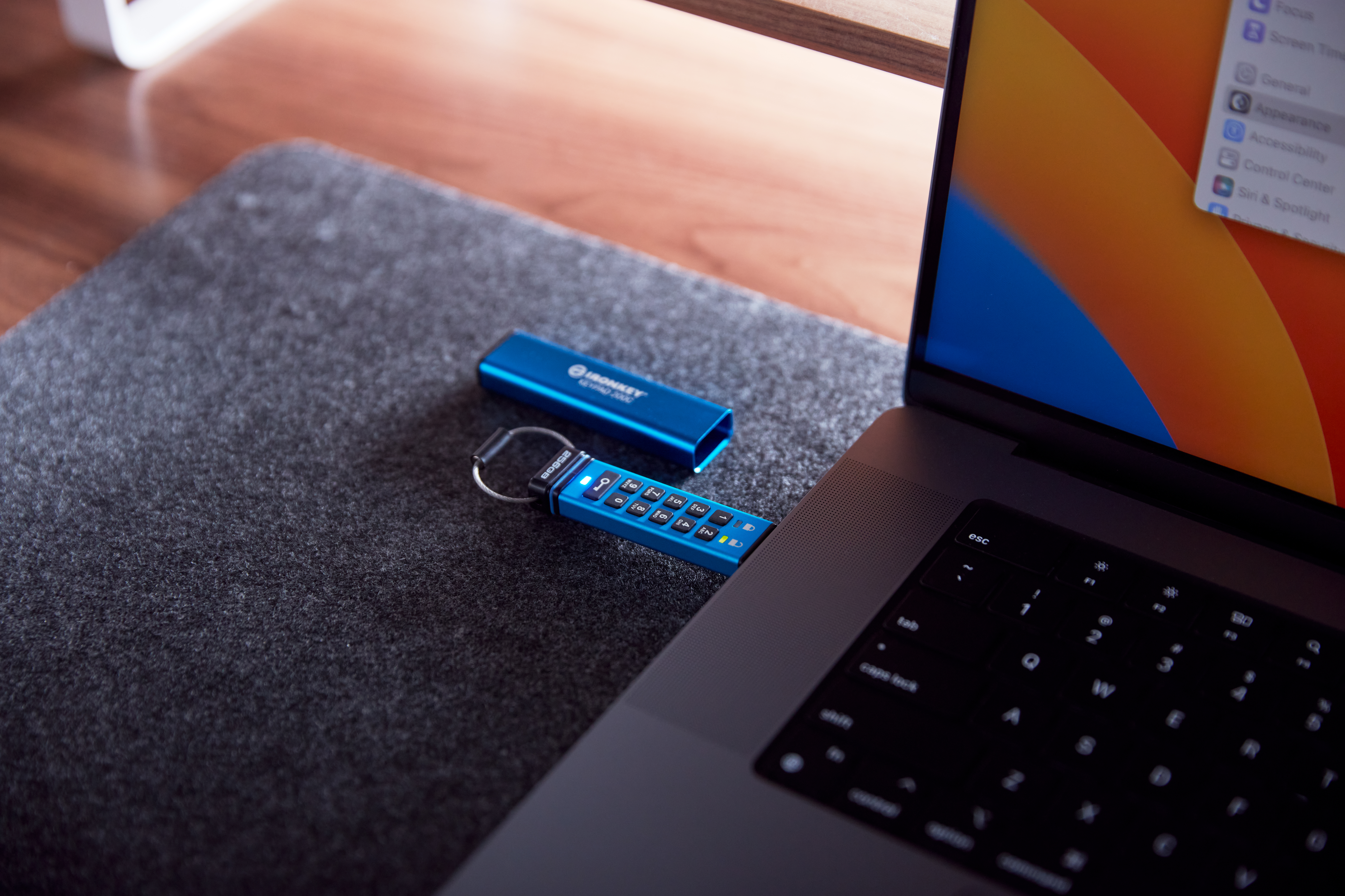 Kingston IronKey Keypad 200C - USB-Flash-Laufwerk