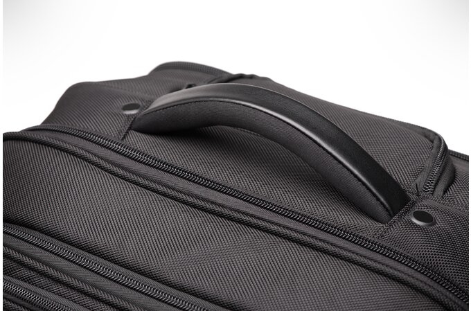 Kensington Contour 2.0 Pro Overnight Laptop Spinner - Notebook-Tasche - 43.2 cm (17")