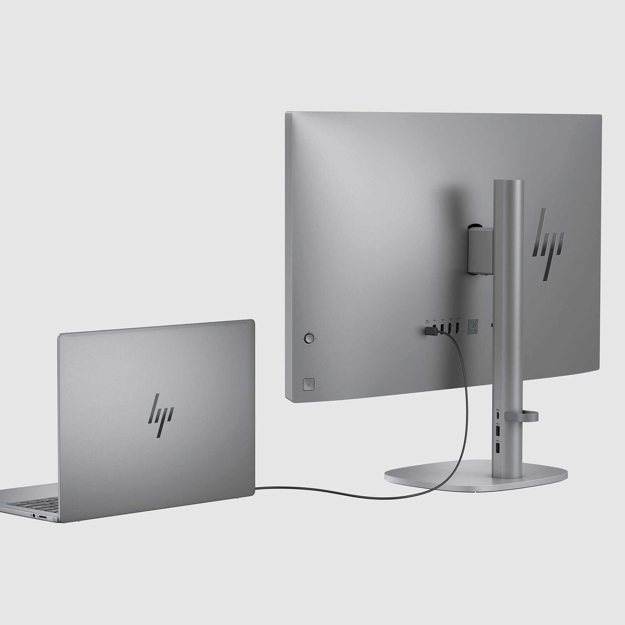 HP OmniStudio X 27-cs0450ng - All-in-One (Komplettlösung)