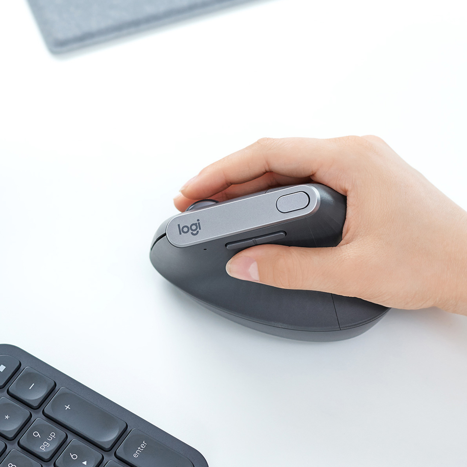 Logitech MX Vertical, USB/Bluetooth