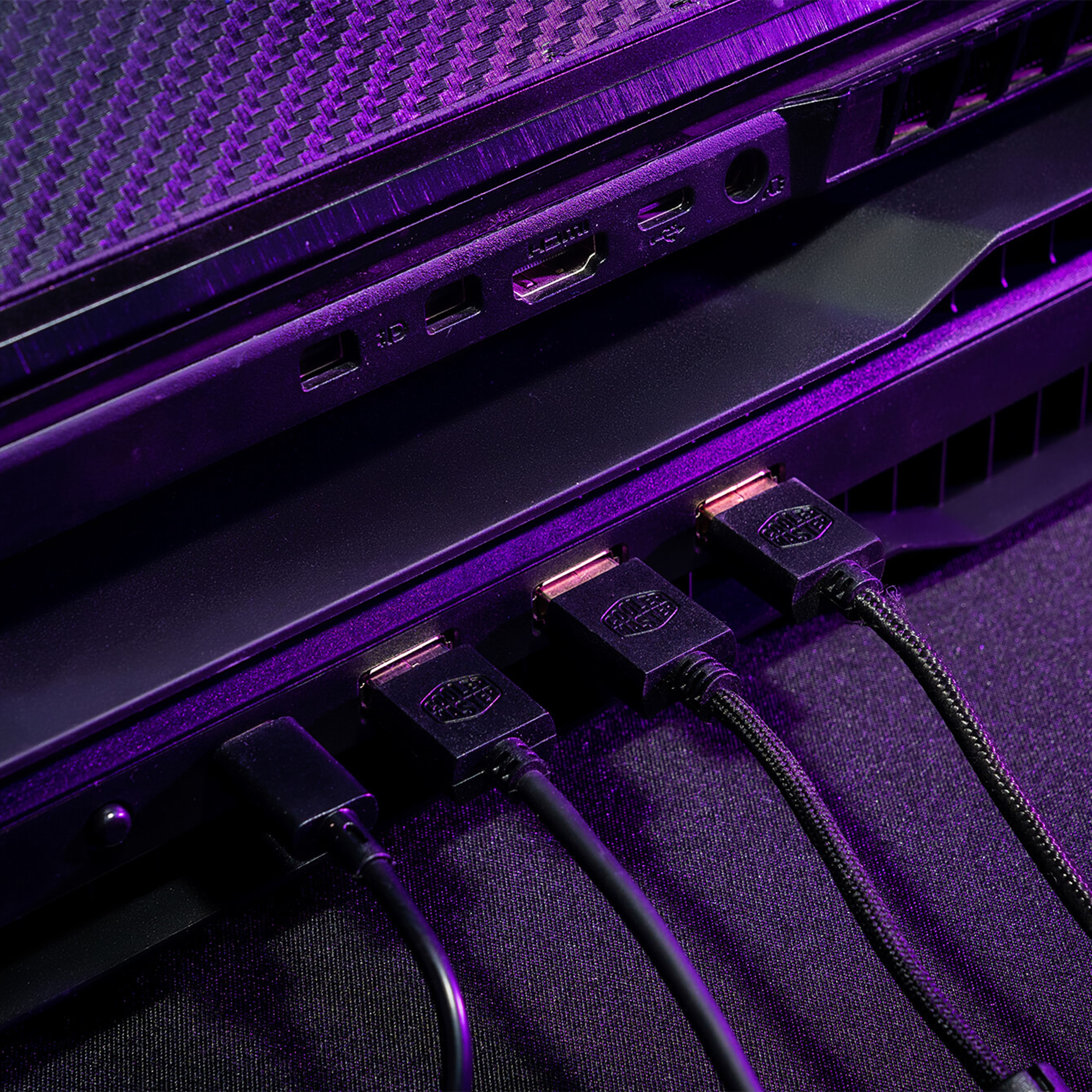 Cooler Master Notepal X150 Spectrum - Notebook-Lüfter - mit 4-Port-USB-Hub - 43.2 cm (17")