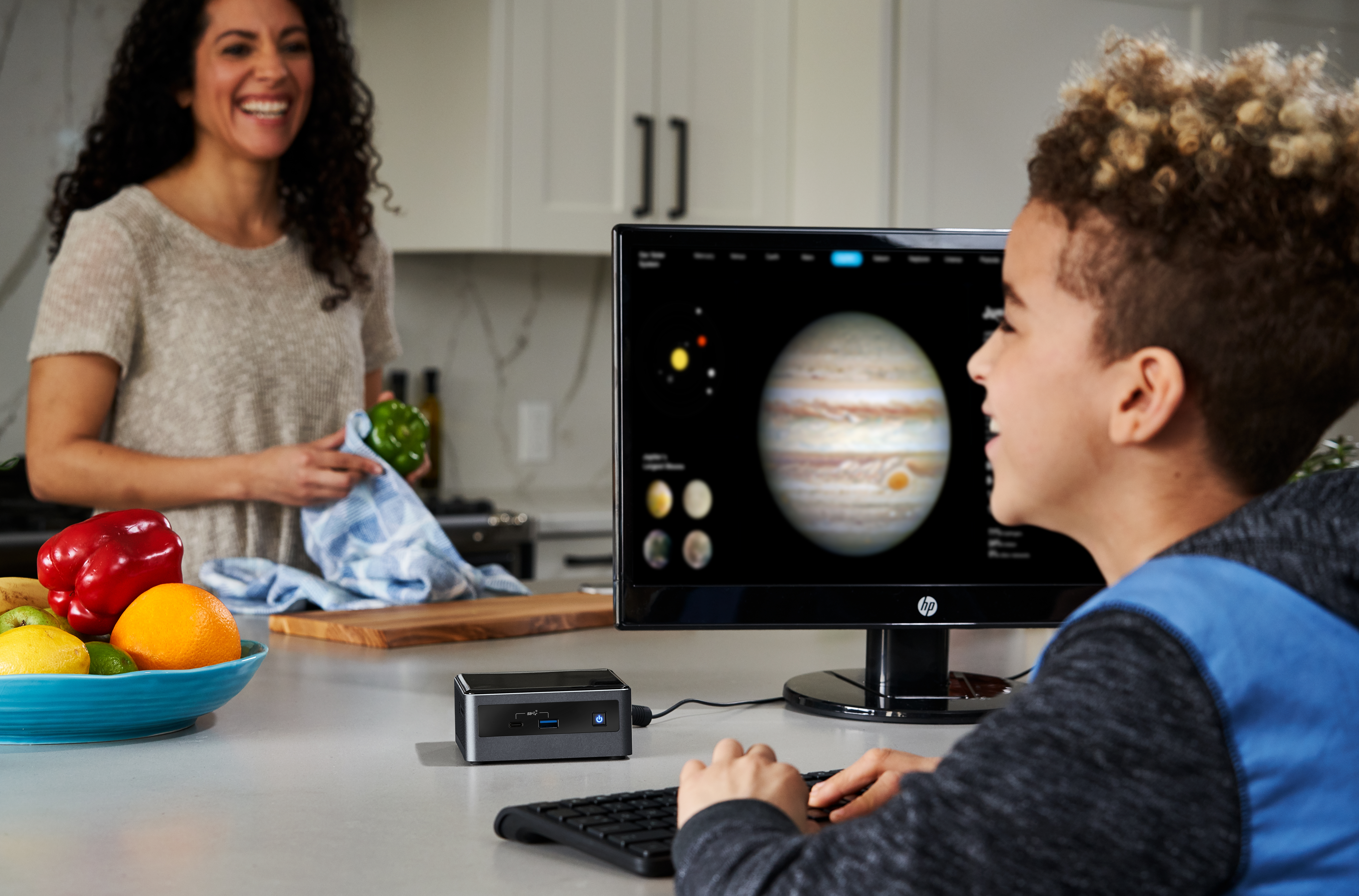 Intel Next Unit of Computing 10 Performance kit