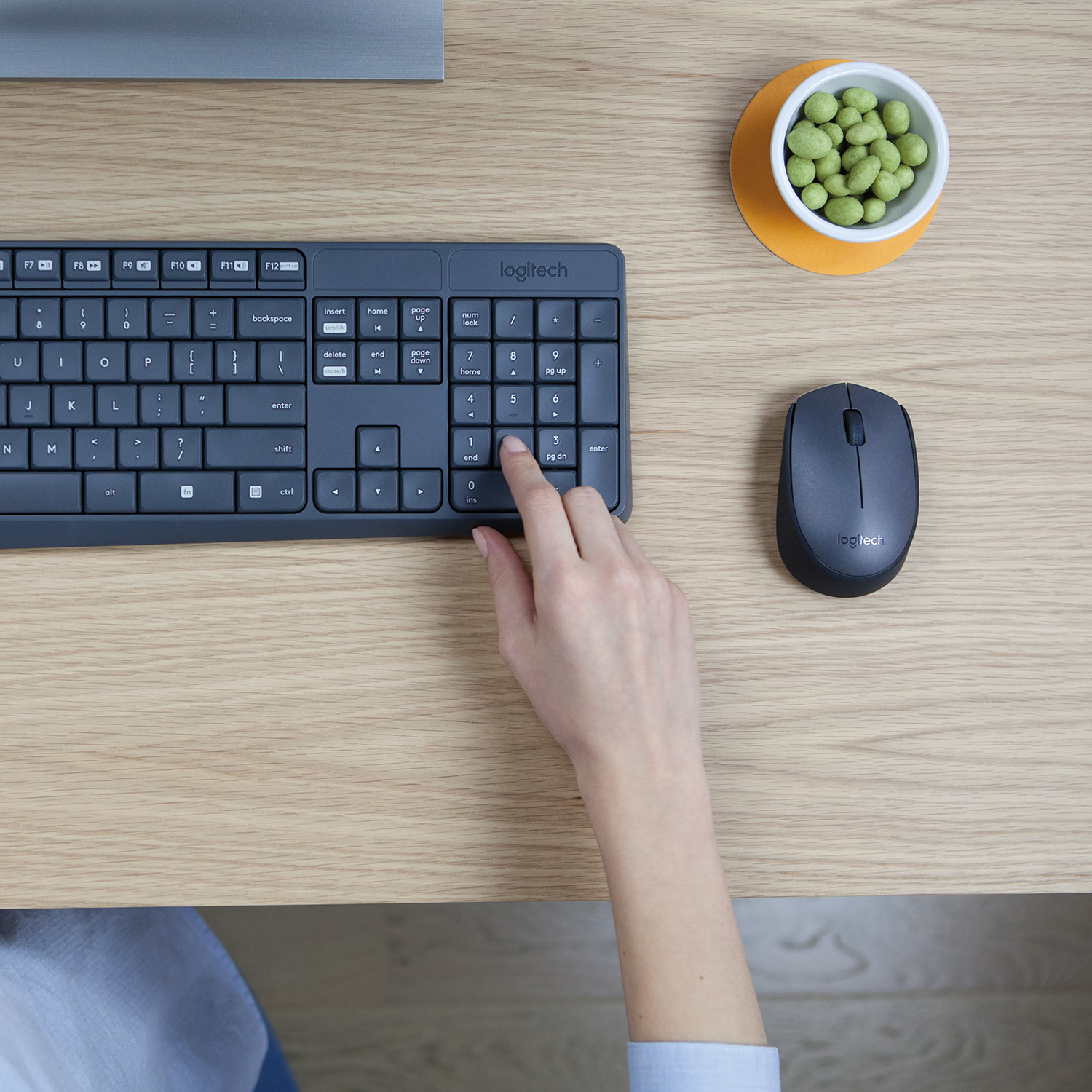 Logitech MK235 - Tastatur-und-Maus-Set - kabellos