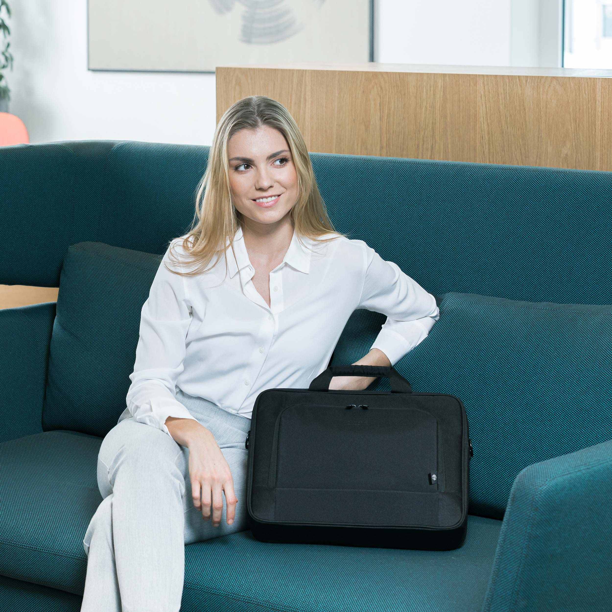 Dicota Eco - Notebook-Tasche - 39.6 cm - 15"