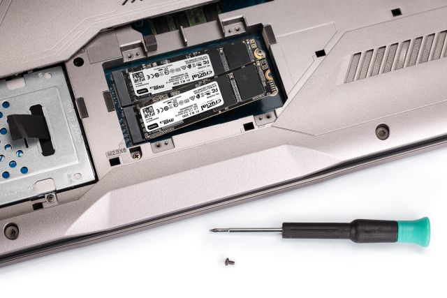 Crucial P1, 1 TB, M.2, 2000 MB/s