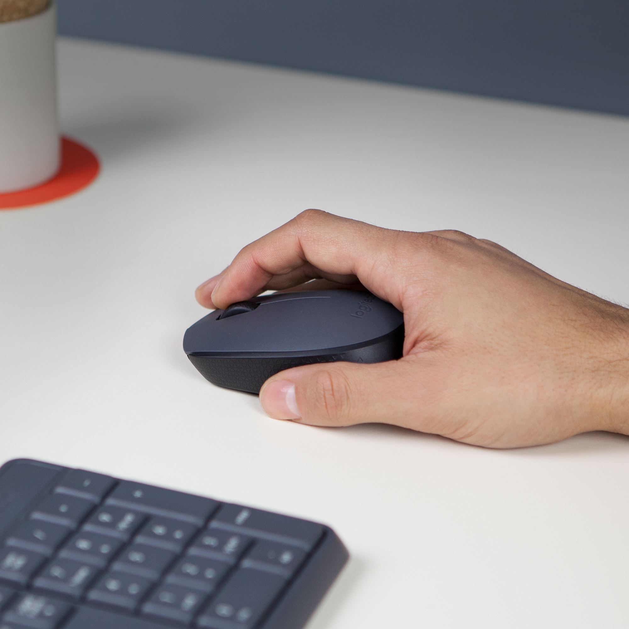 Logitech M170 - Maus - kabellos - 2.4 GHz - kabelloser Empfänger (USB)