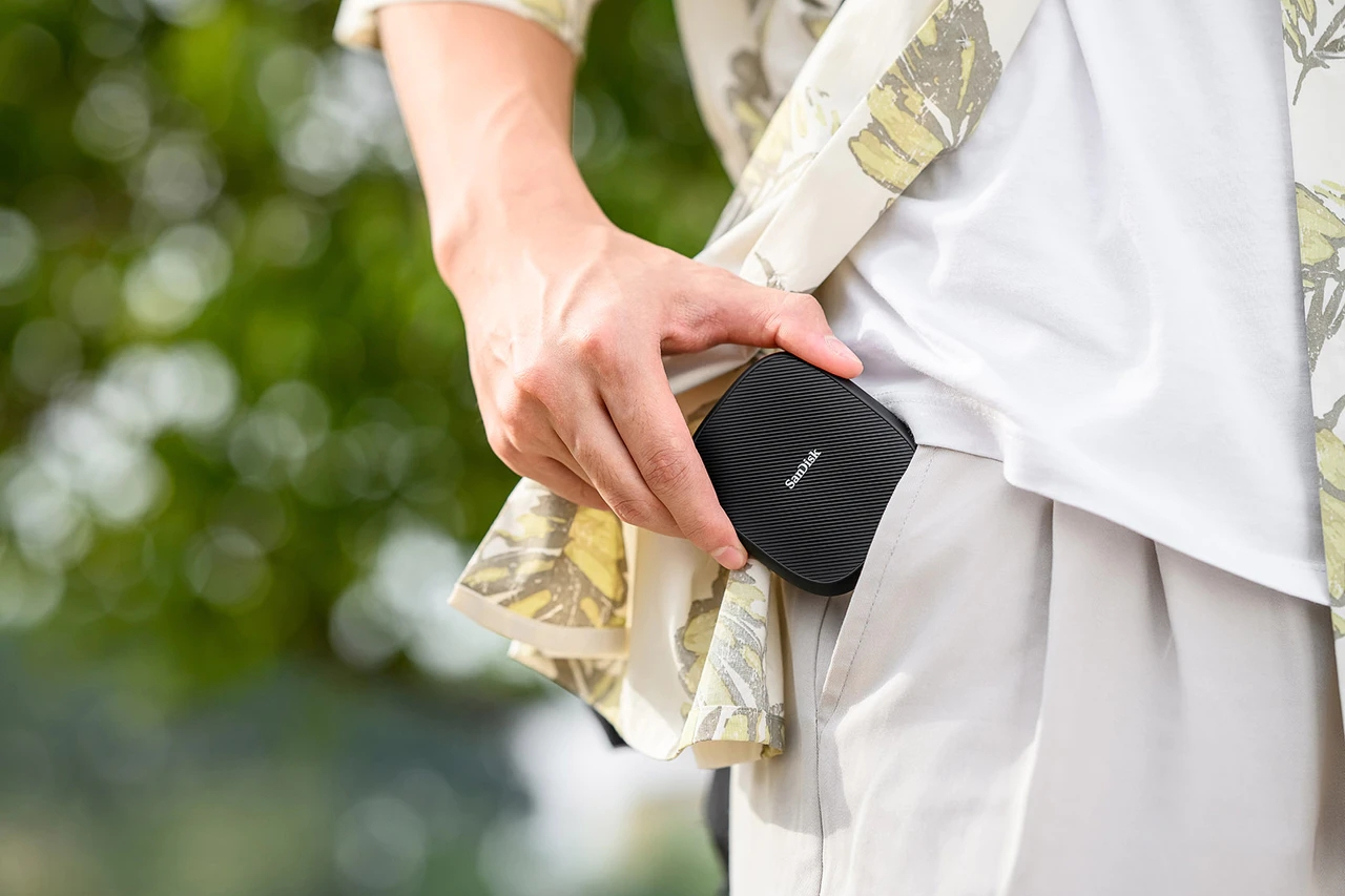 SanDisk Phone - SSD - 1 TB - extern (tragbar) - USB 3.2 Gen 2 (USB-C Steckverbinder)