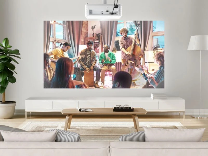 ViewSonic PX704HD - DLP-Projektor - UHP - 3D - 4000 ANSI-Lumen - Full HD (1920 x 1080)