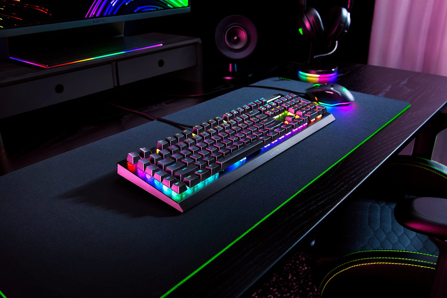Razer BlackWidow V4 X - Tastatur - Hintergrundbeleuchtung