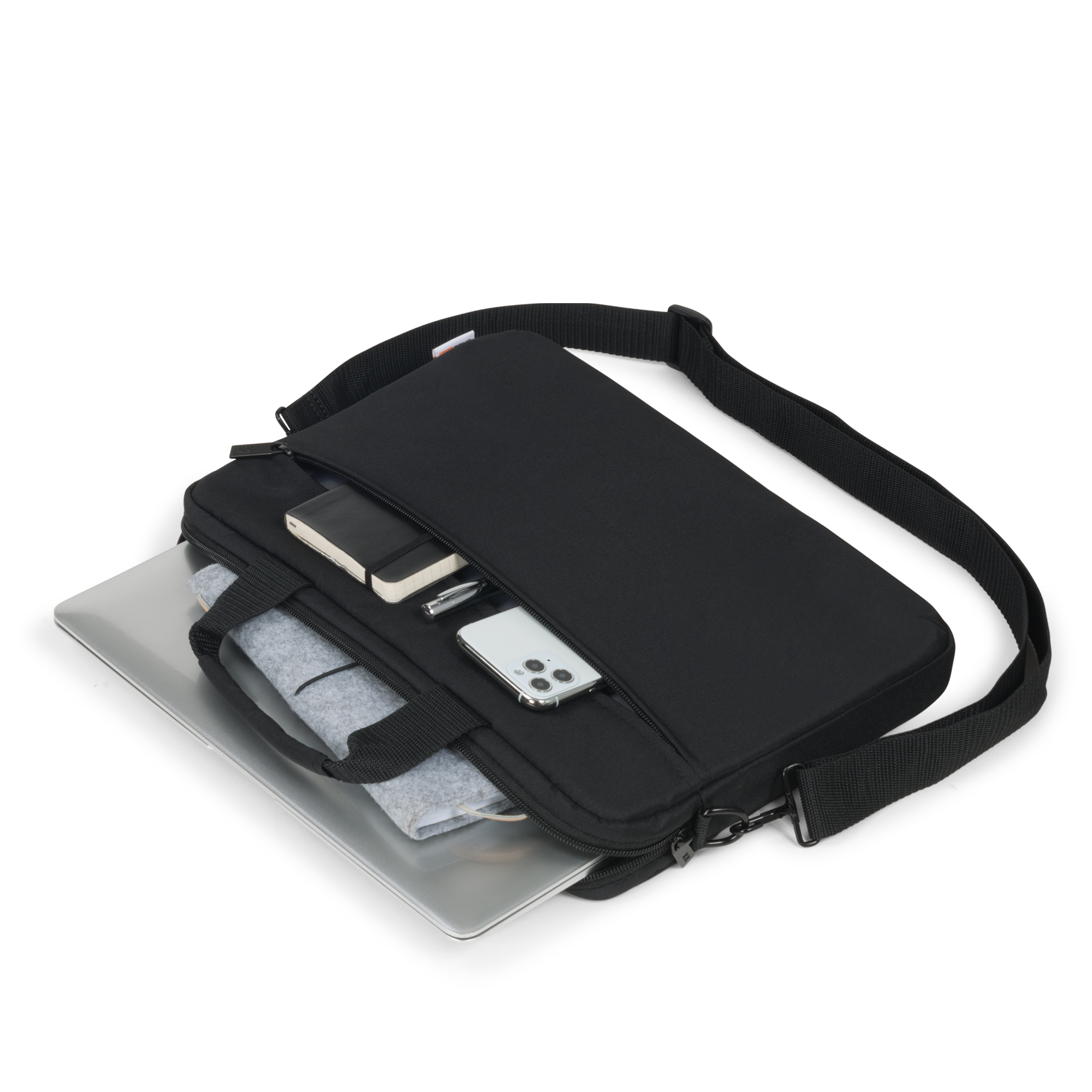 Dicota BASE XX D31801, Rucksack, 39,6 cm (15.6"), Schultergurt, 350 g