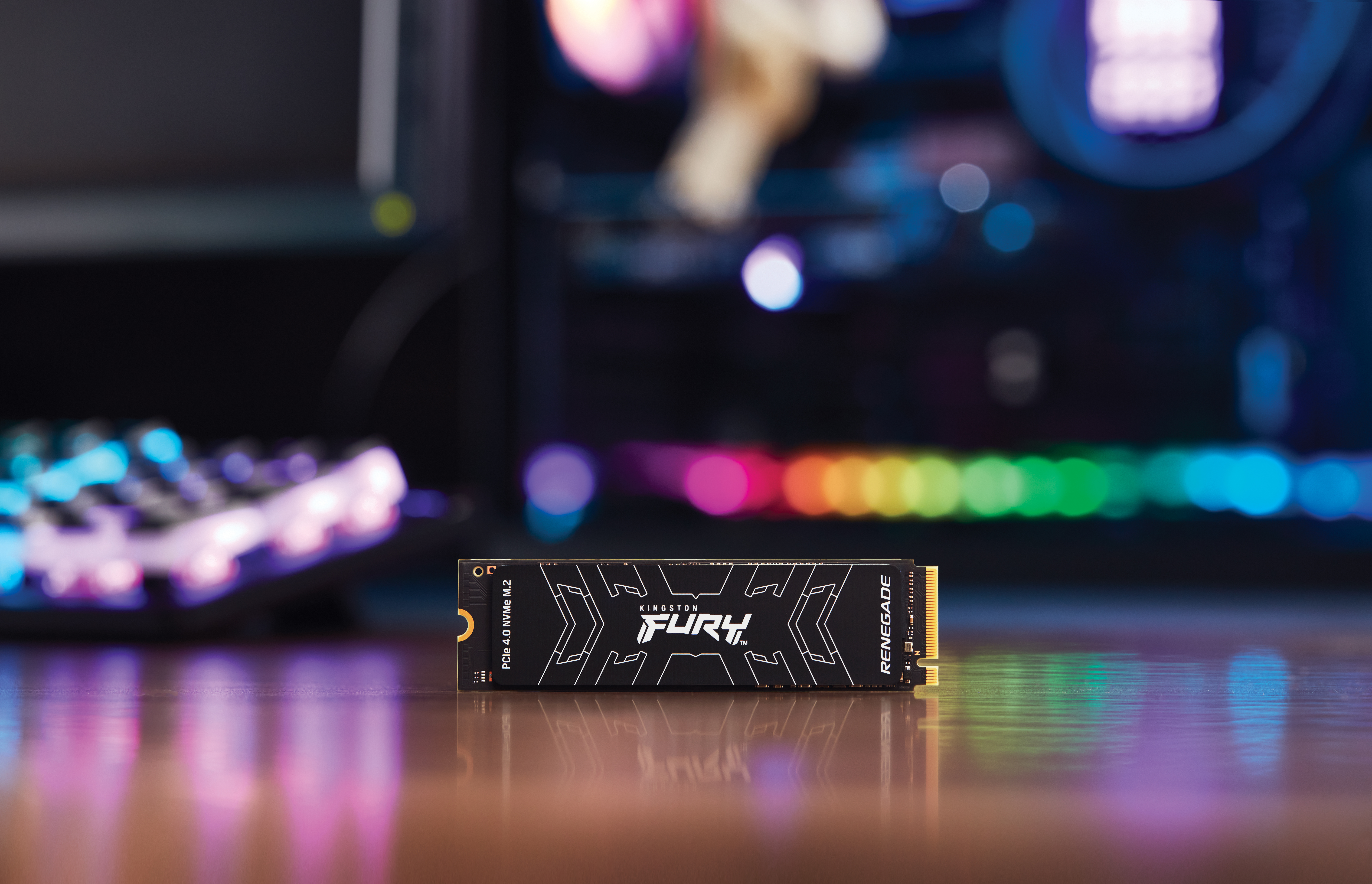 Kingston FURY RENEGADE SSD 500GB, M.2 2280 / M-Key / PCIe 4.0 x4, Kühlkörper