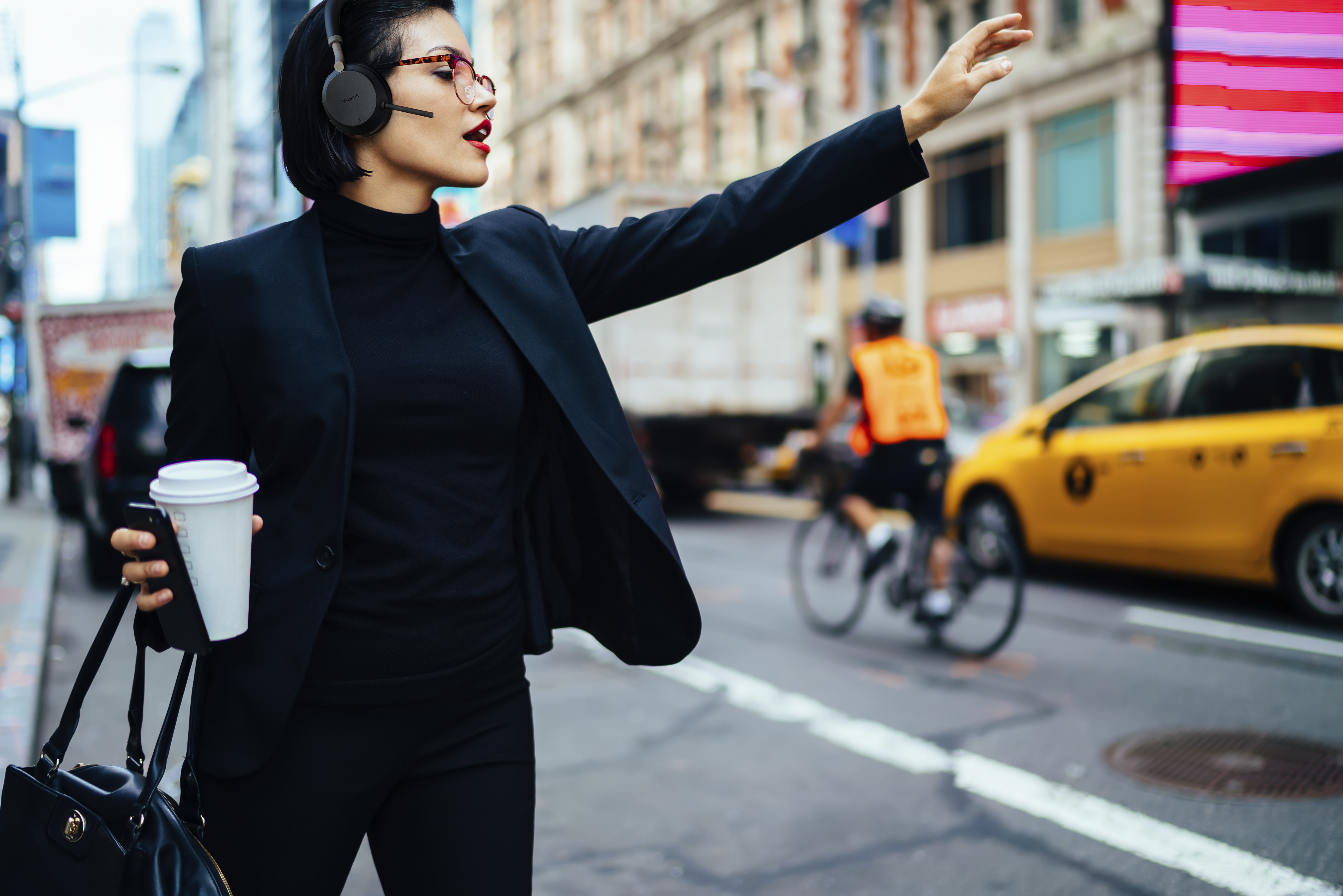 Yealink BH72 with Charging Stand - Headset-System