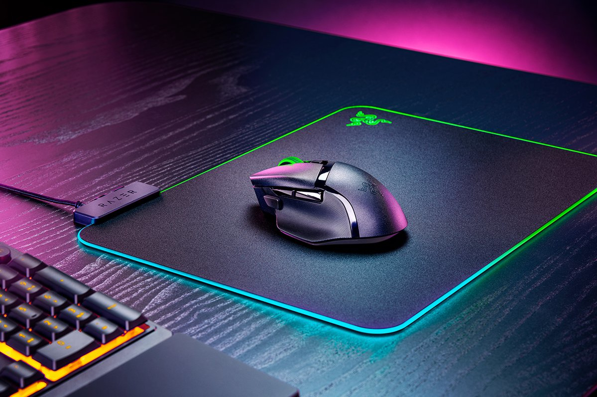 Razer Basilisk V3 X HyperSpeed, rechts, Optisch, Bluetooth, 18000 DPI, Schwarz