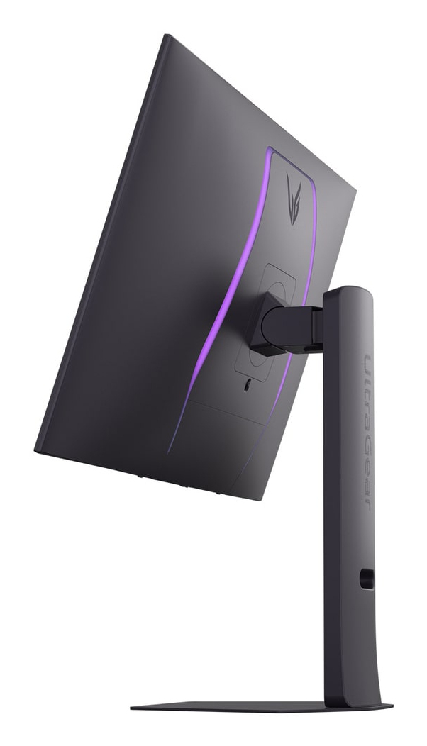 LG UltraGear 32GX870A-B - OLED-Monitor - Gaming - 81.3 cm (32")