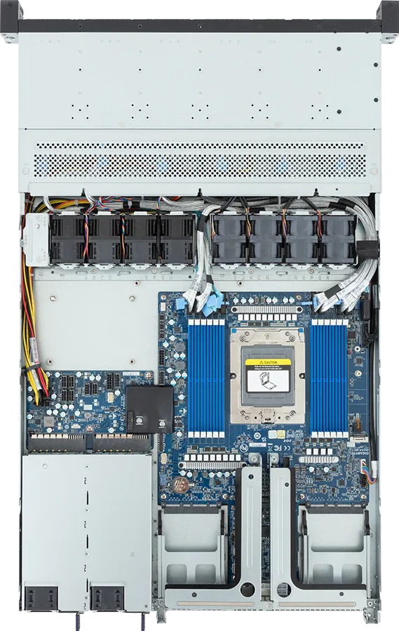 Gigabyte R163-Z35 AMD EPYC 9005/9004 12x2.5" 2x1300W - Server - AMD EPYC