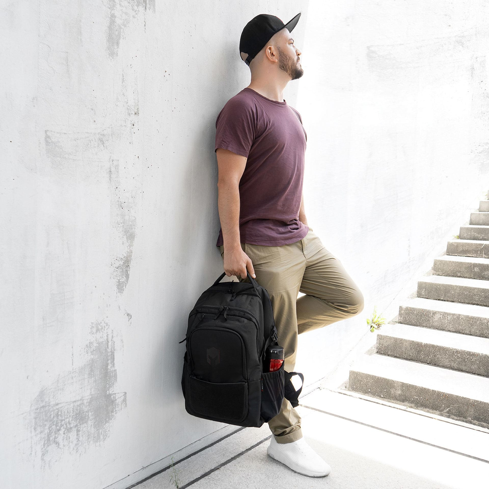 Dicota Caturix Forza - Notebook-Rucksack - 43.9 cm (17.3")