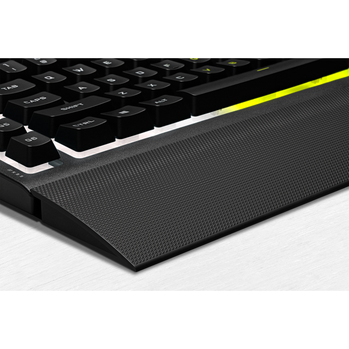 Corsair Gaming K55 RGB PRO Tastatur, USB, QWERTZ, IP42