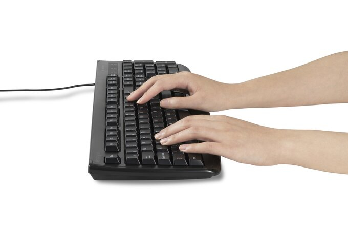 Kensington K64407PN, Volle Größe (100%), Kabelgebunden, USB, QWERTY, Schwarz