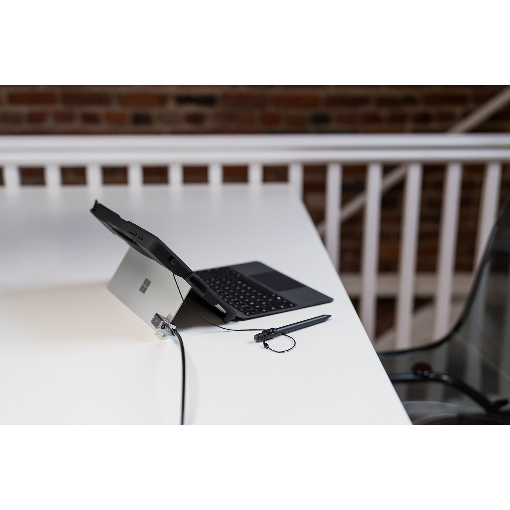 Kensington Sicherheitskabelschloss - 1.8 m - für Microsoft Surface Go, Go 2, Go 3, Pro (Mitte 2017)