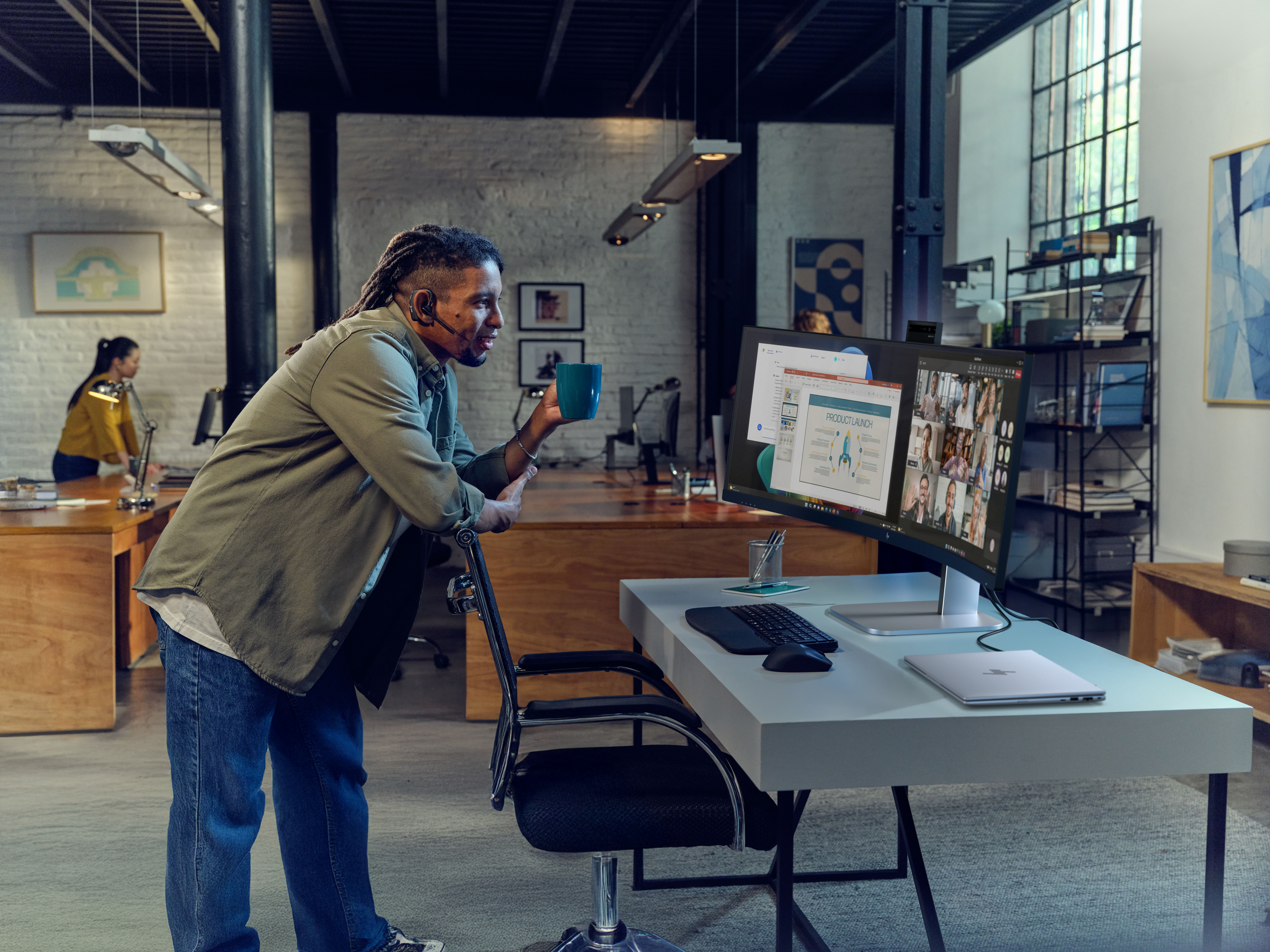 HP Series 5 Pro 549pm Curved-Monitor 124.5cm (49") DQHD, VA, 5ms, HDMI, DP, USB, RJ45