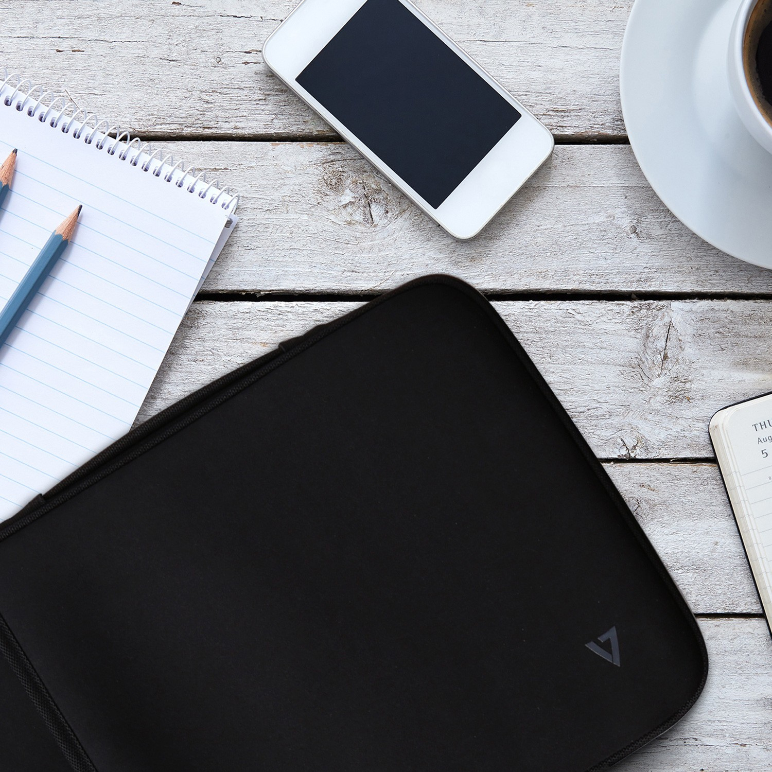 V7 Edge - Notebook-Hülle - 33.8 cm (13.3")