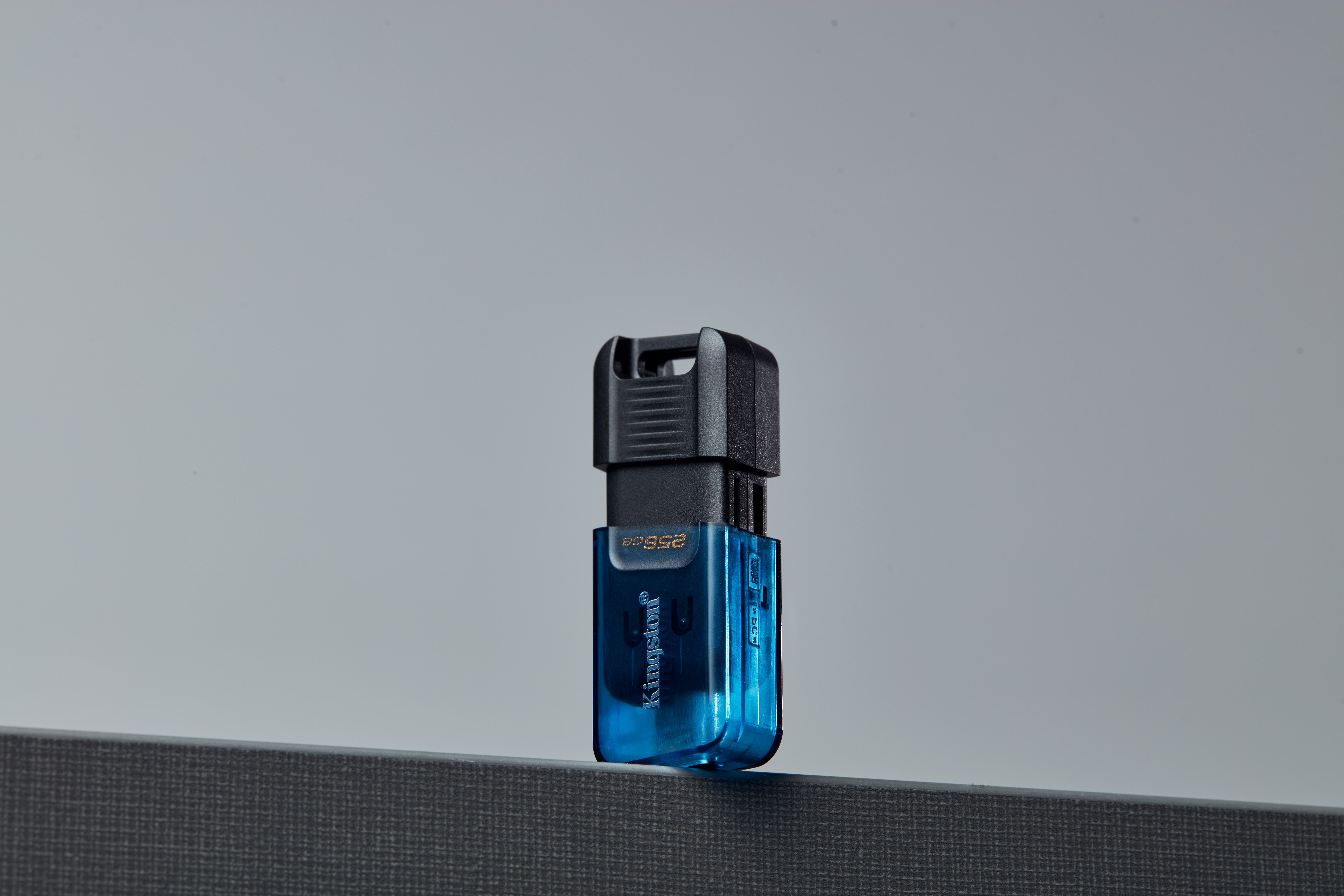 Kingston DataTraveler 80 M - USB-Flash-Laufwerk
