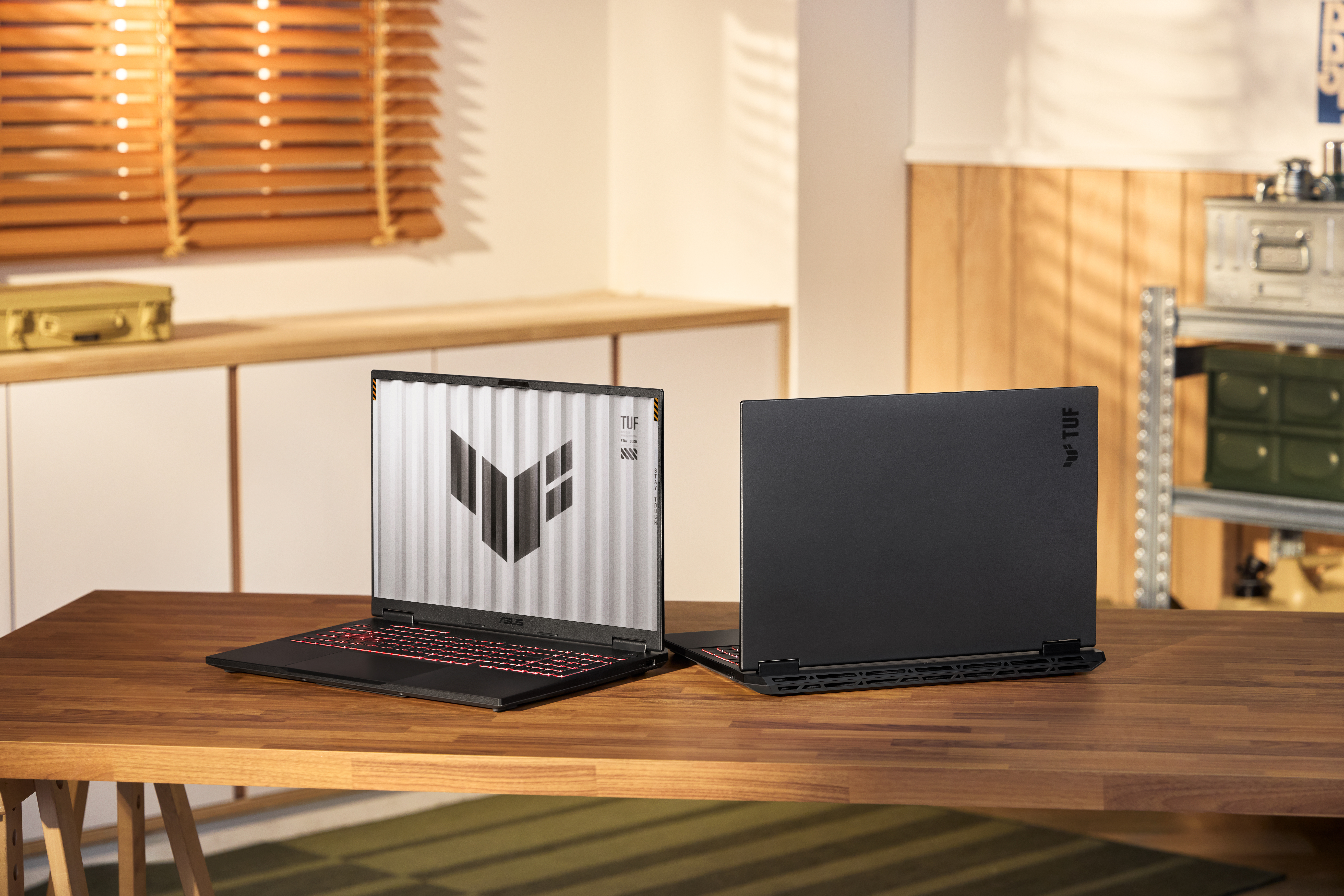 ASUS TUF Gaming A16 FA608UP-RV019W, 16" WUXGA, Ryzen 7 260, 32GB, 1TB SSD, RTX 5070, Win11