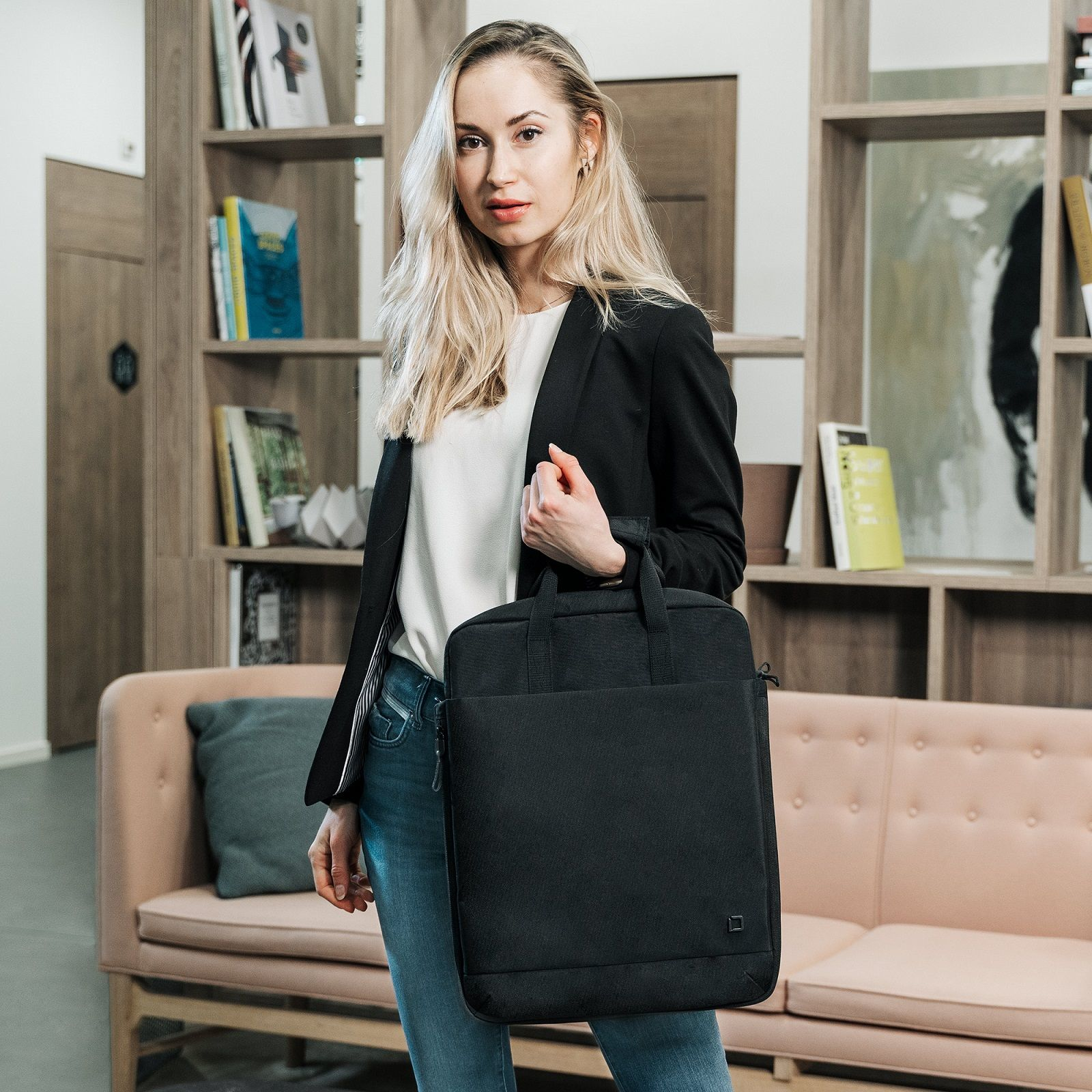 Dicota Motion Eco - Notebook-Rucksack/Tragetasche
