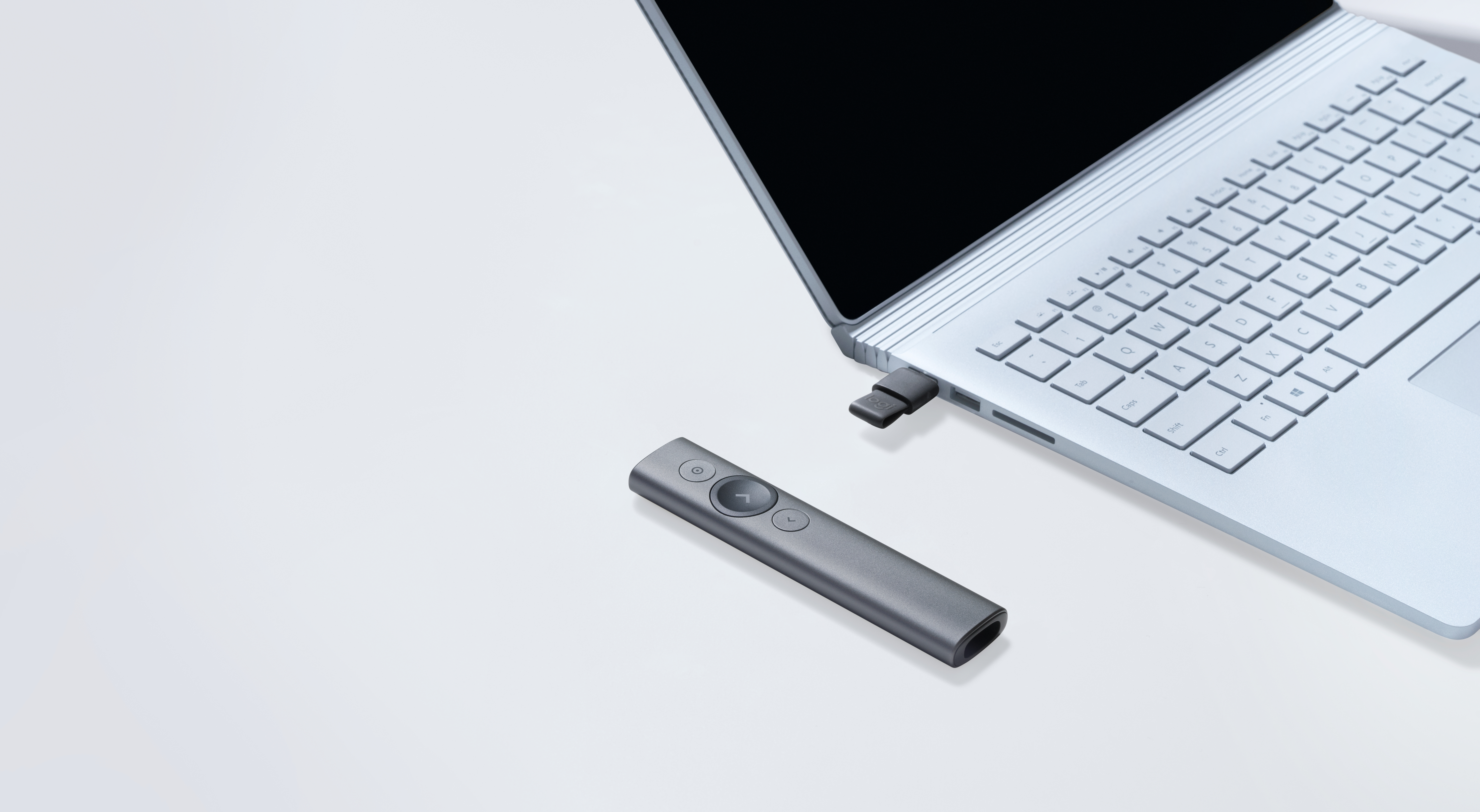 Logitech Spotlight Plus - Präsentations-Fernsteuerung