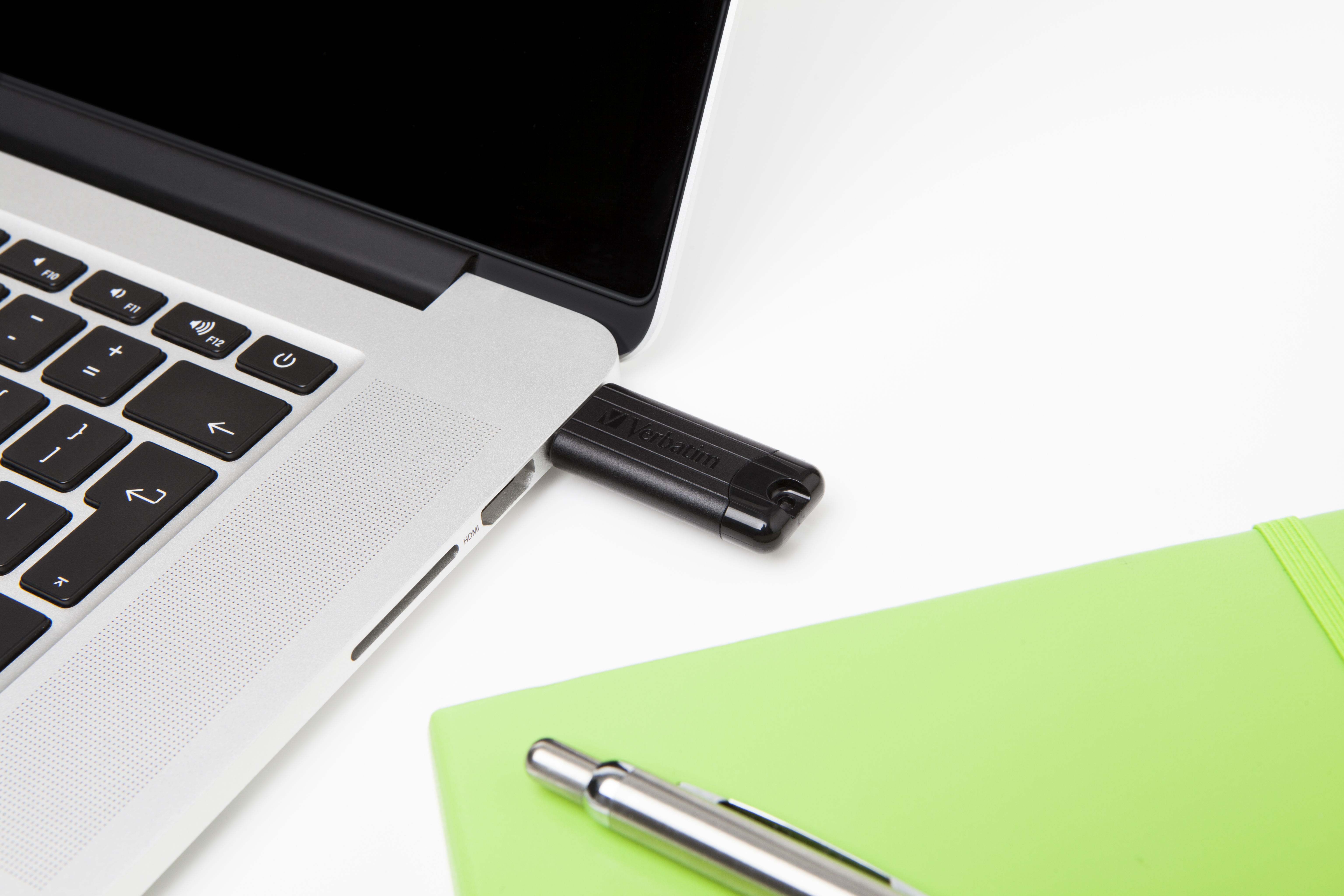 Verbatim Store 'n' Go Pin Stripe USB Drive