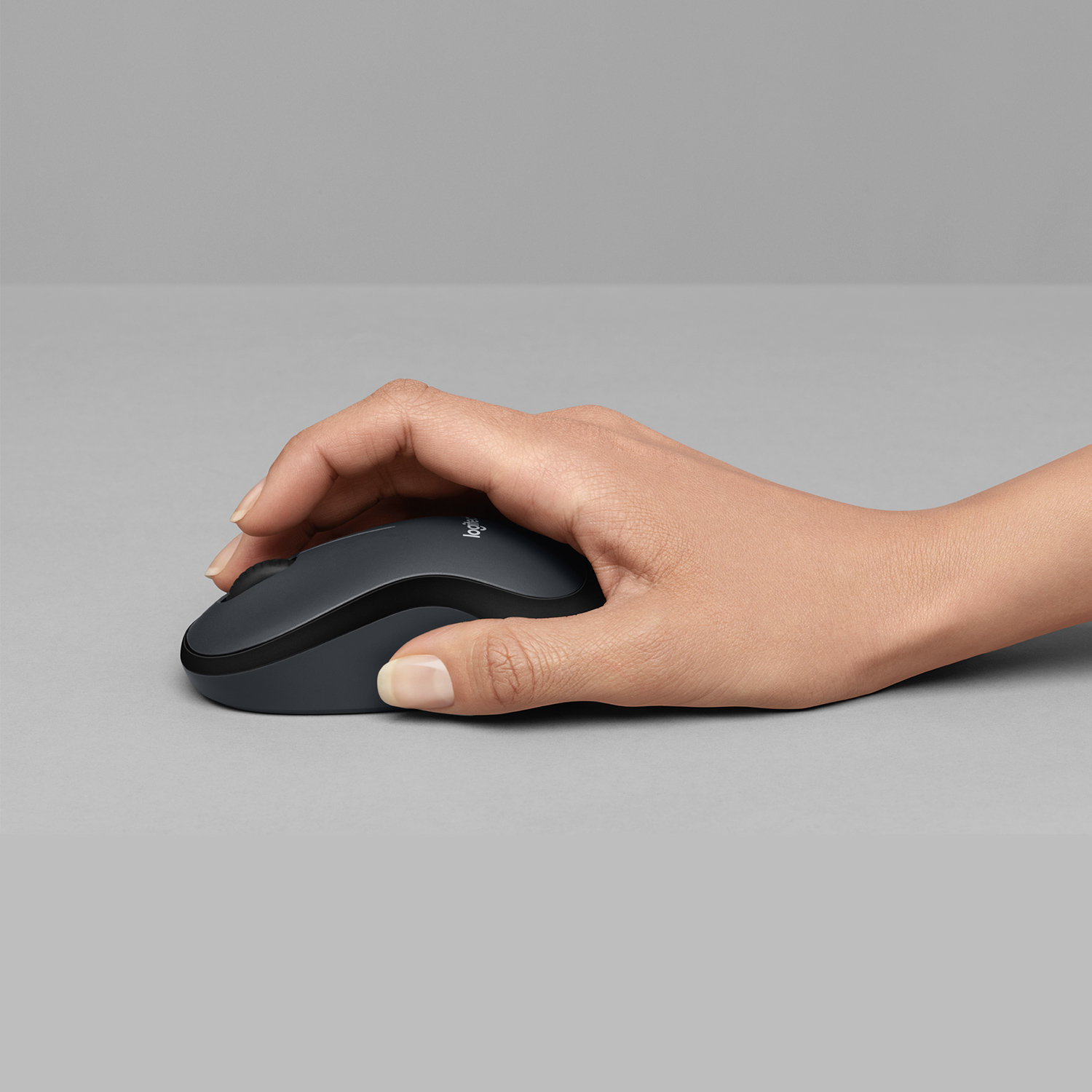 Logitech M220 Silent schwarz, USB