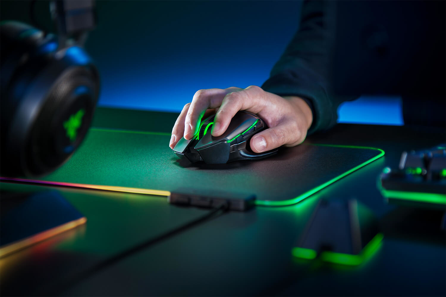 Razer Basilisk Ultimate, rechts, Optisch, 20000 DPI, Schwarz