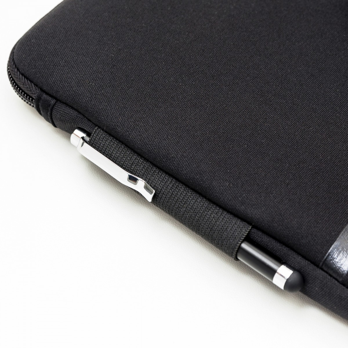Dicota Value Sleeve 7 Kit, Schutzhülle, Jede Marke, Asus Nexus 7, Kindle Fire 2, Samsung Galaxy TM T
