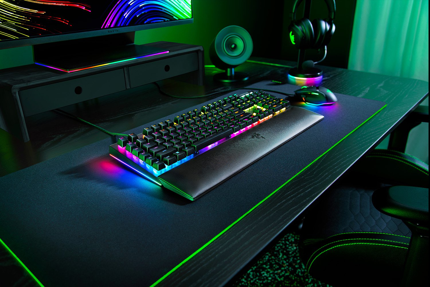 Razer BlackWidow V4 - Tastatur - Hintergrundbeleuchtung