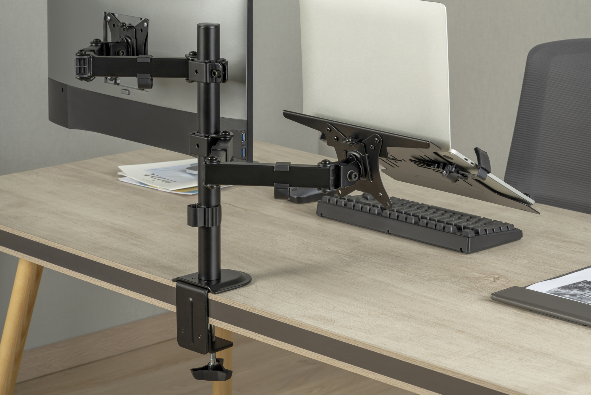 DIGITUS Single Monitorhalterung & Notebookhalterung, 1x32", 2x 9 kg
