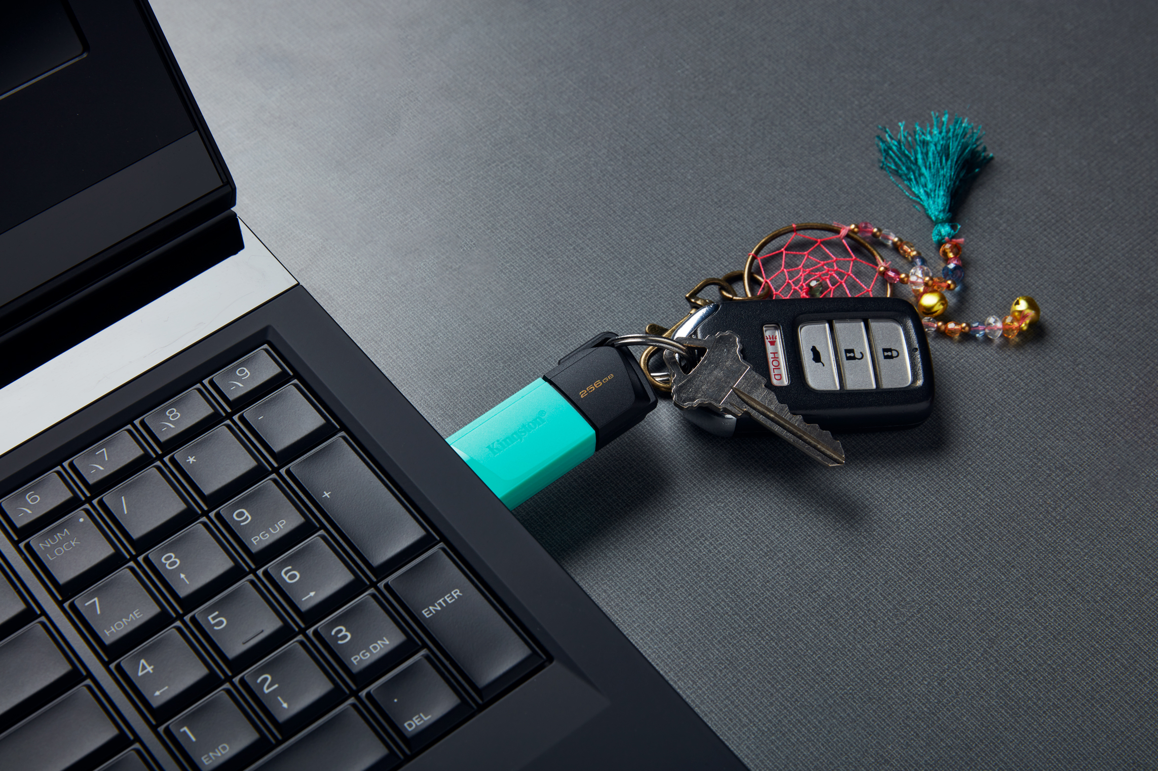 Kingston DataTraveler Exodia M - USB-Flash-Laufwerk