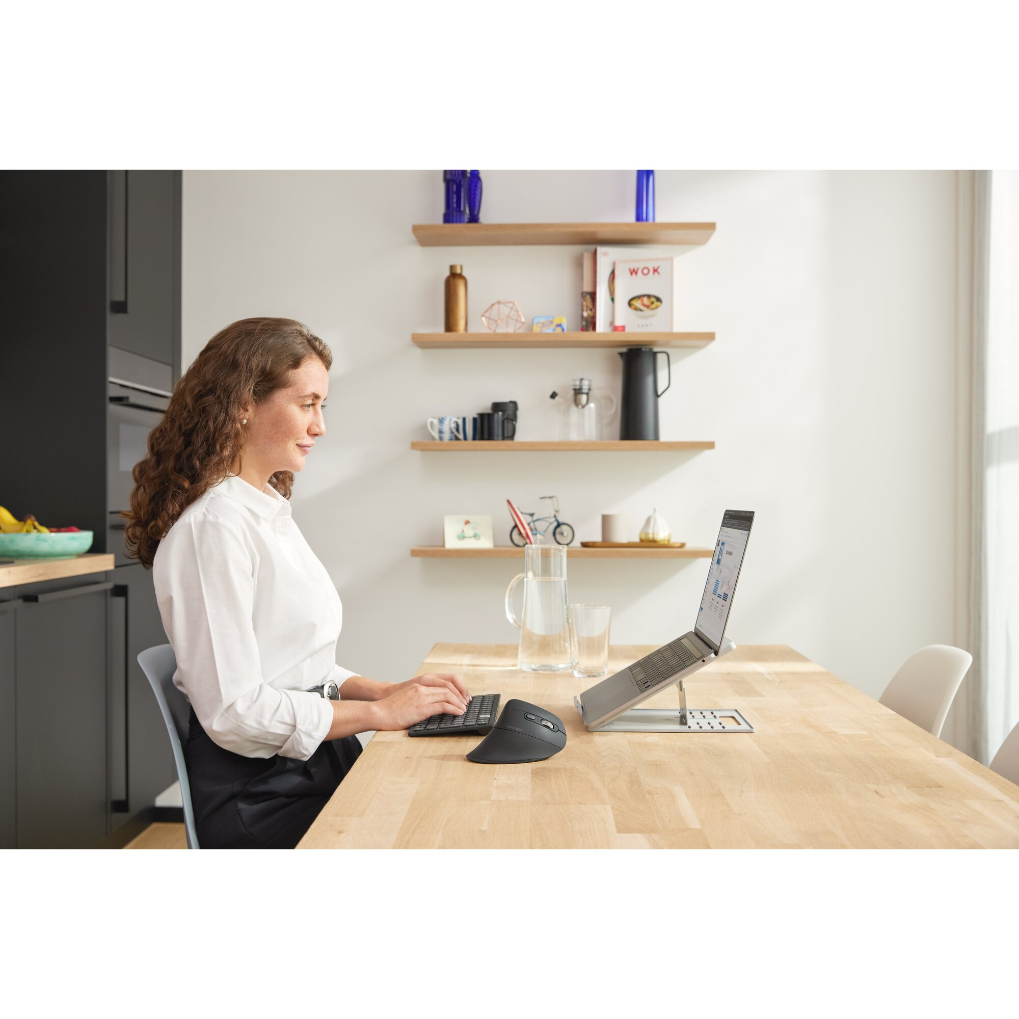Kensington Multi-Device Dual Wireless Compact