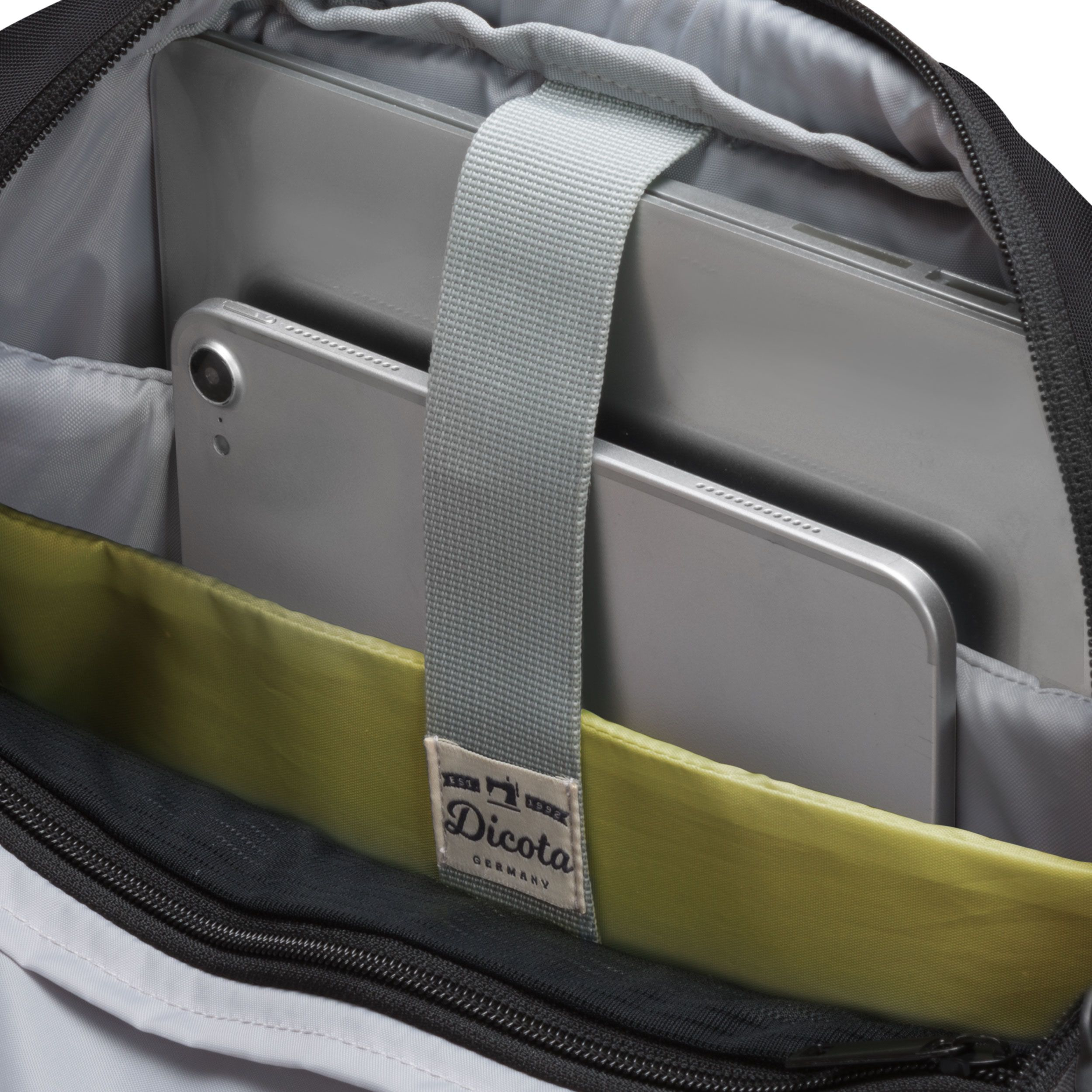 Dicota Motion Eco - Notebook-Rucksack/Tragetasche
